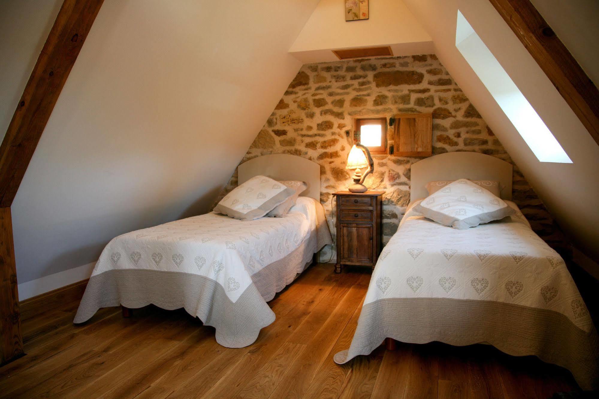 Bed and Breakfast Le Hameau Du Quercy Frontenac  Экстерьер фото