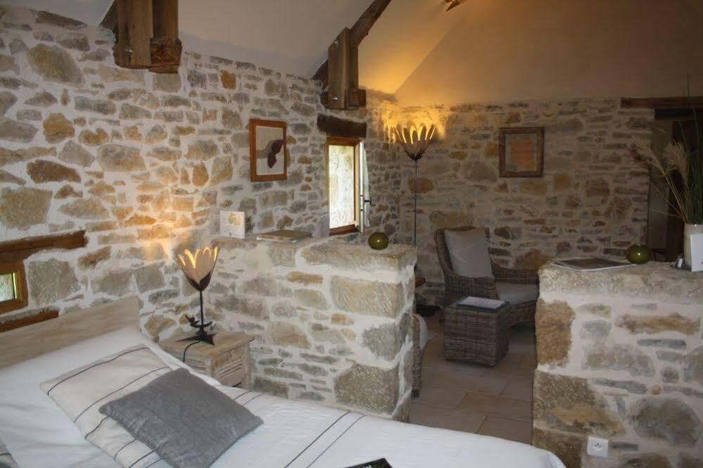 Bed and Breakfast Le Hameau Du Quercy Frontenac  Экстерьер фото